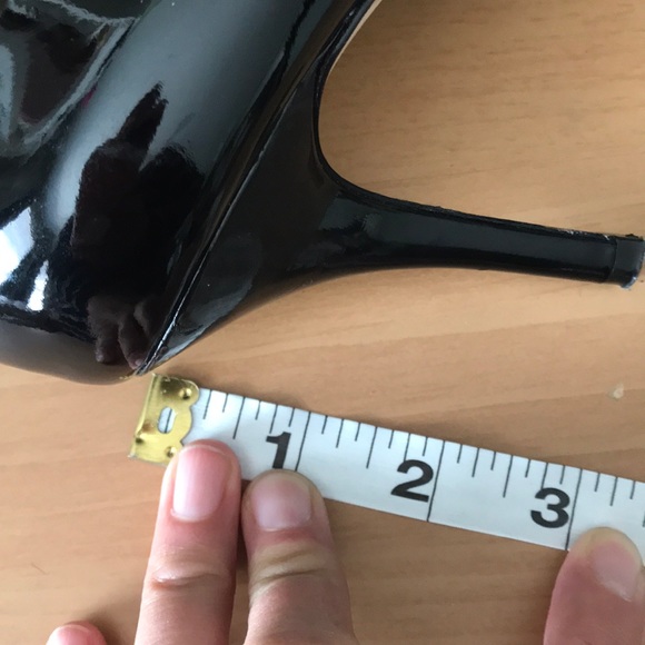 WHBM black heels - Picture 8 of 8